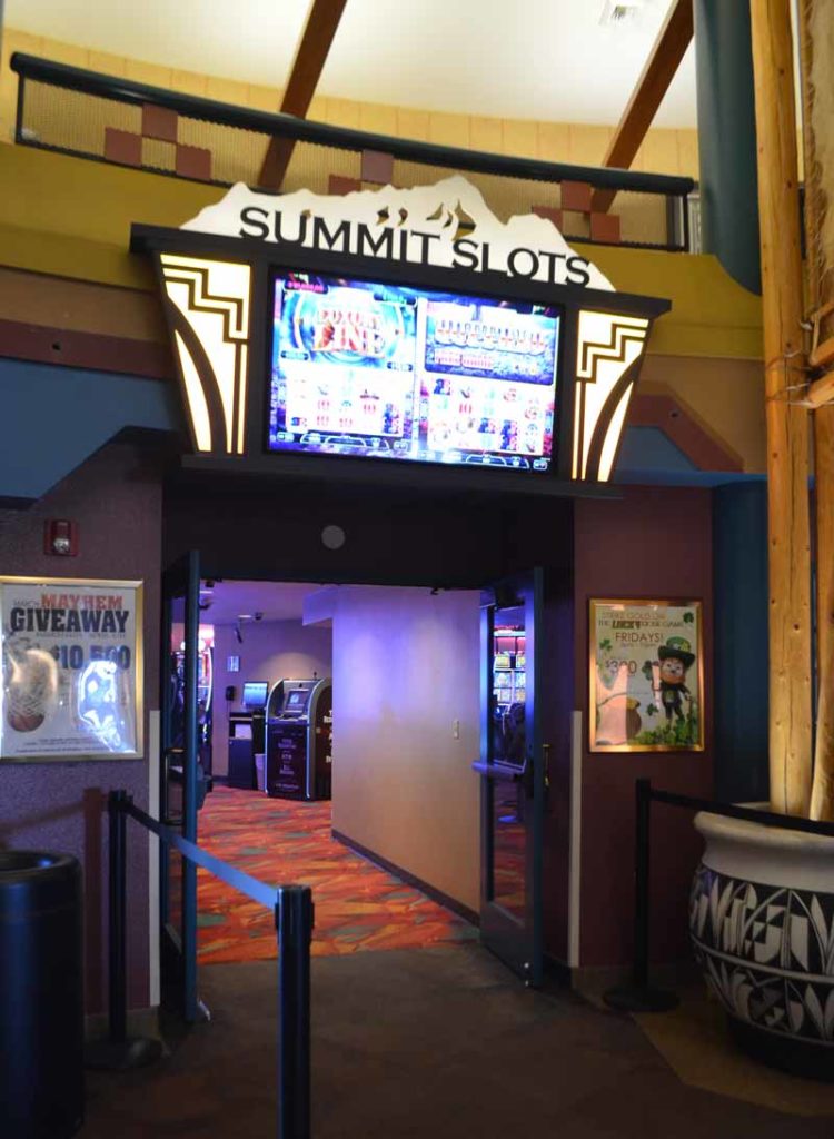 Summit Slots Room Ute Mountain Casino Entrance